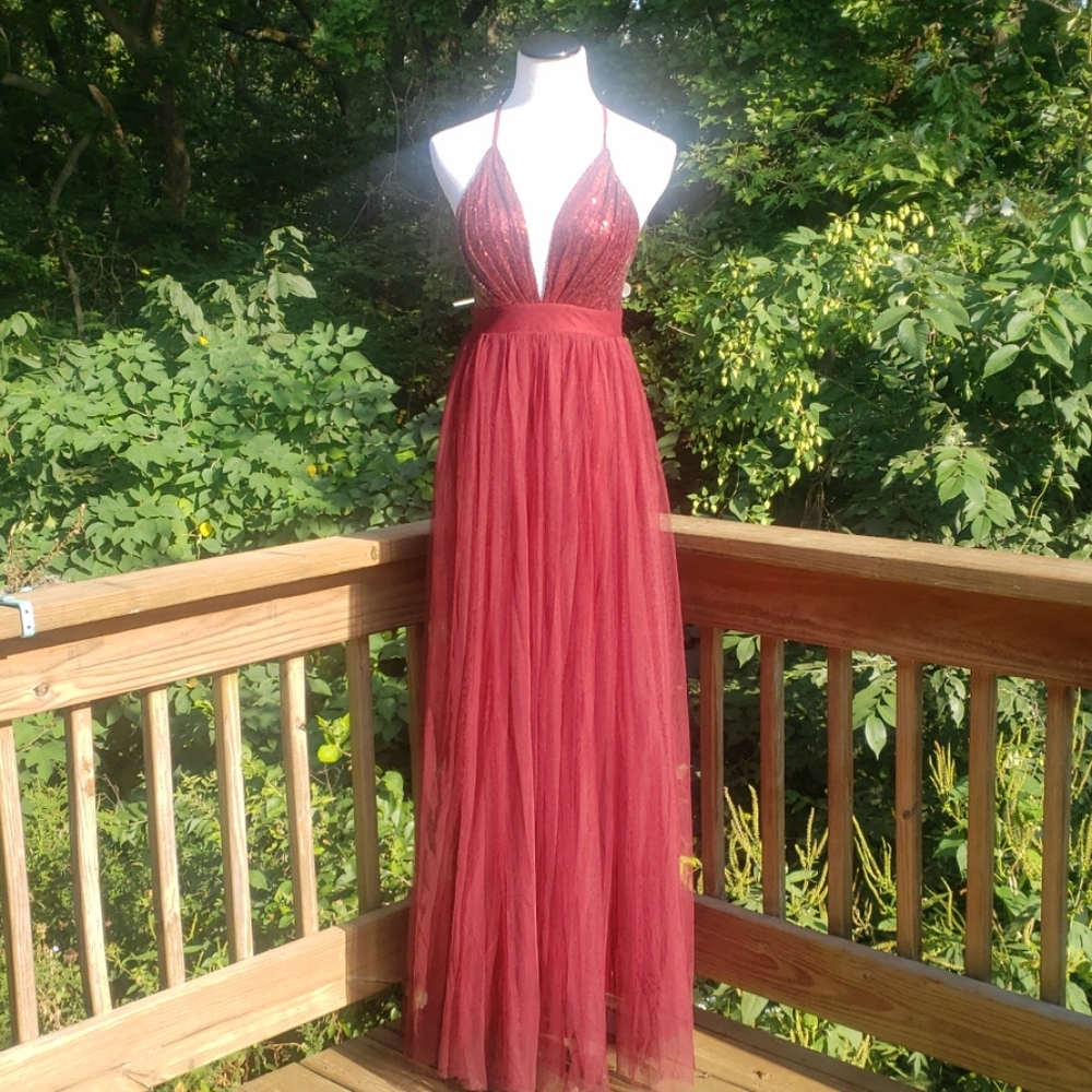 Ruby Red Sequin prom dress Small Fashion Nova